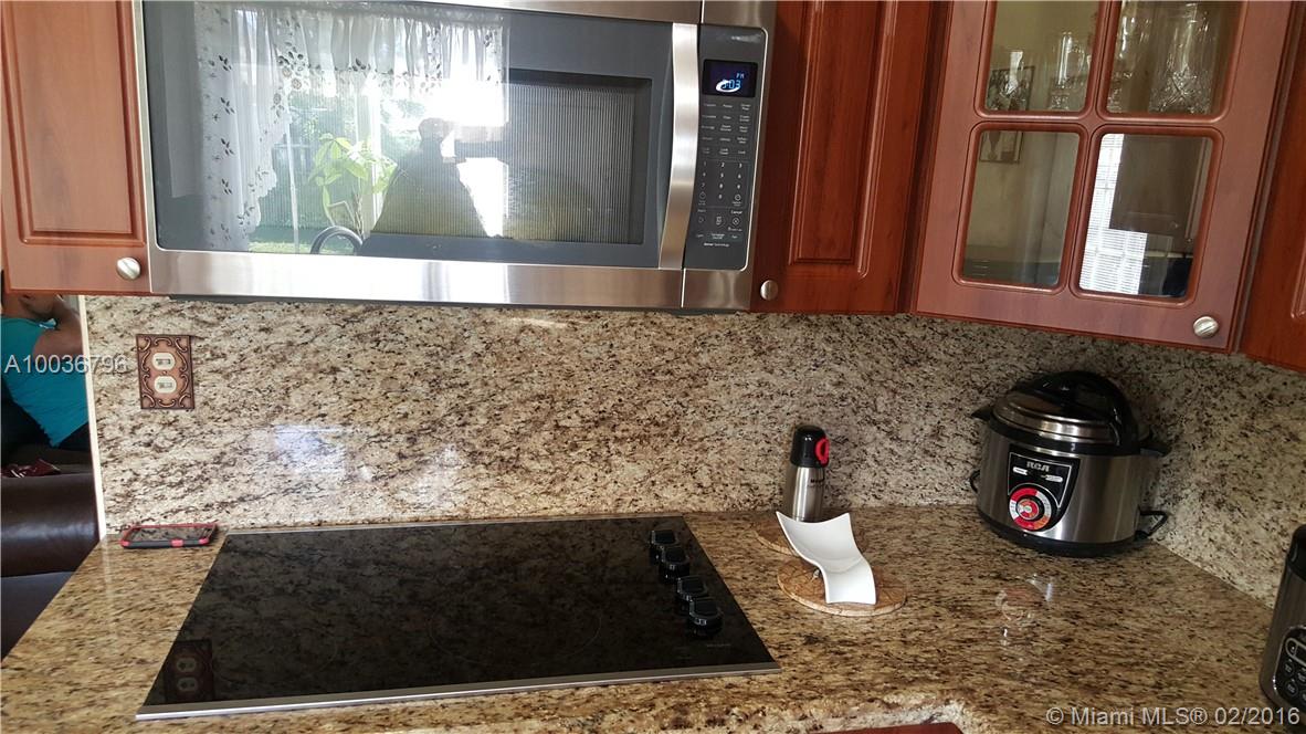 Third Amend plat of porti - Residential