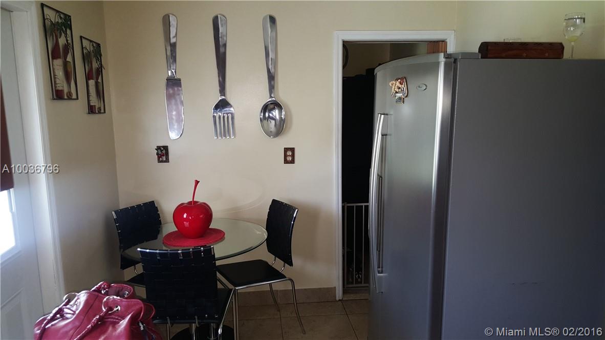 Third Amend plat of porti - Residential