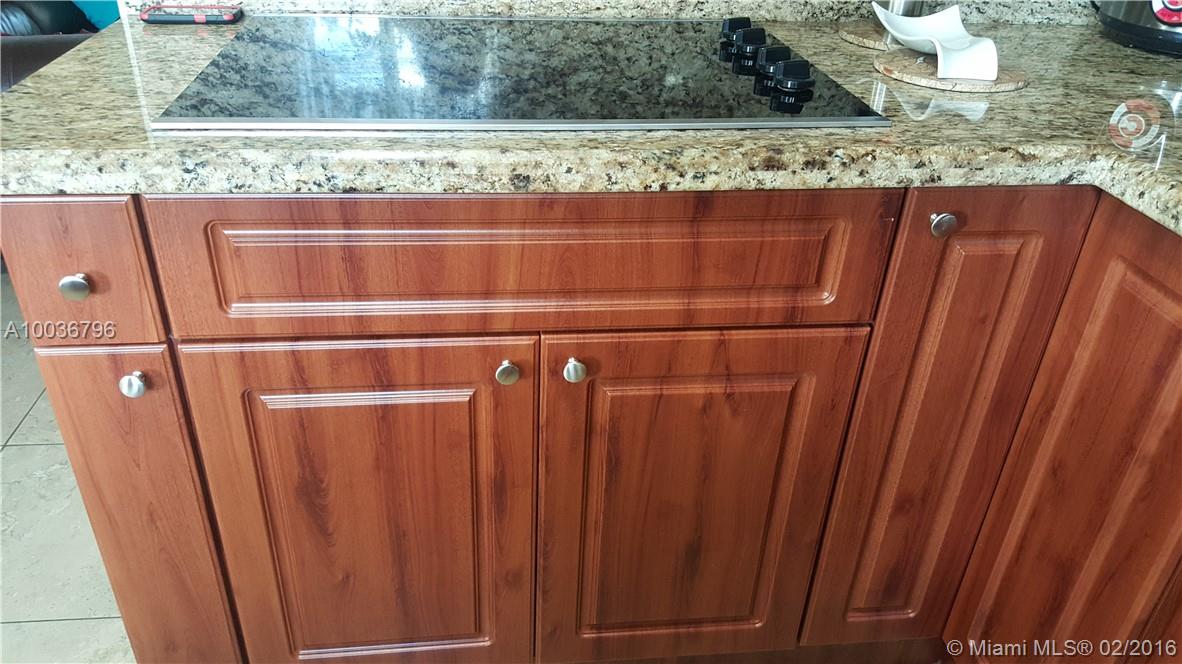 Third Amend plat of porti - Residential