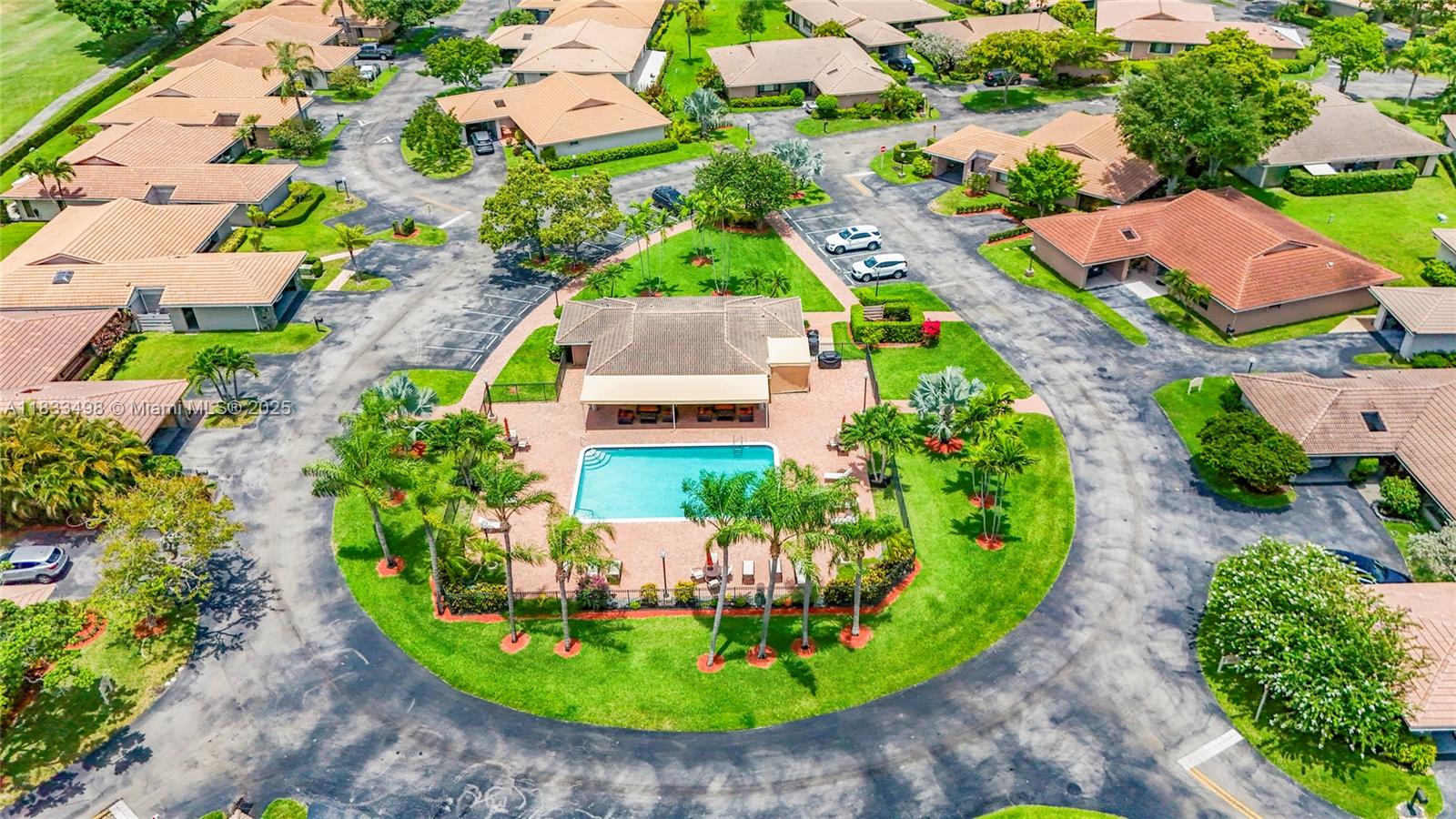 VILLA RESIDENCES OF EMERA - Residential Lease