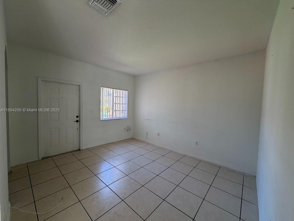 PRECIOUS HOMES AT TWIN LA - Residential Lease