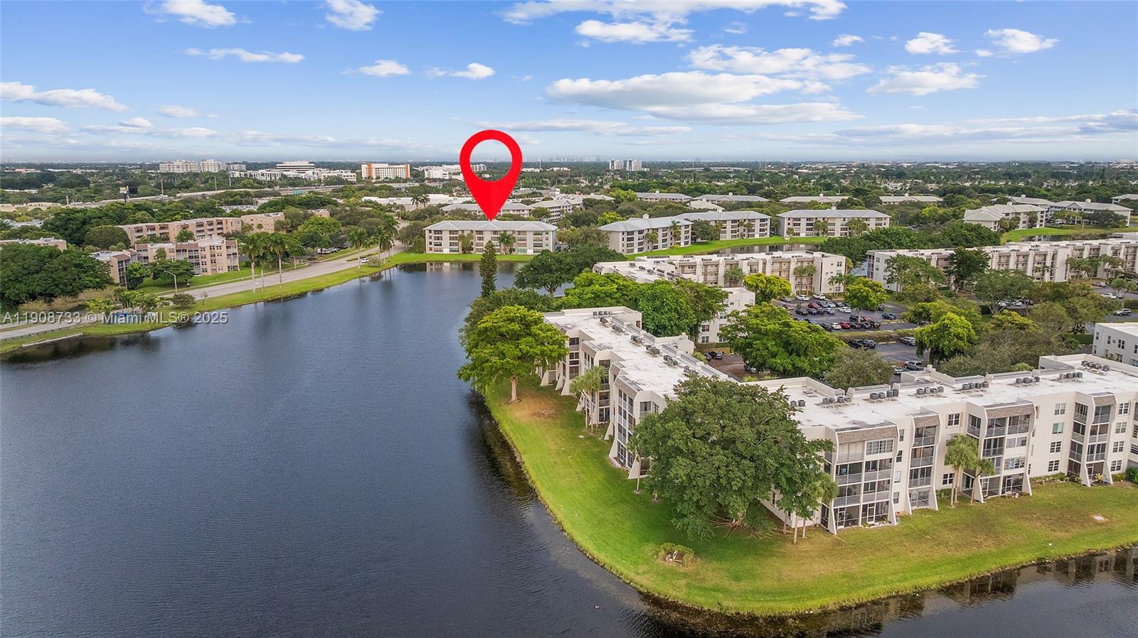 CONDO 16 OF WHITEHALL - Residential