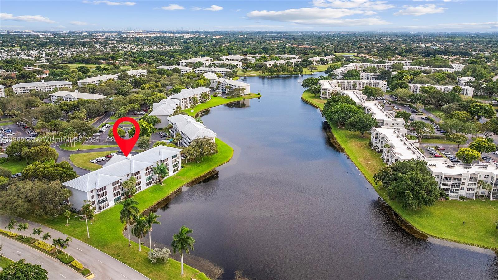 CONDO 16 OF WHITEHALL - Residential