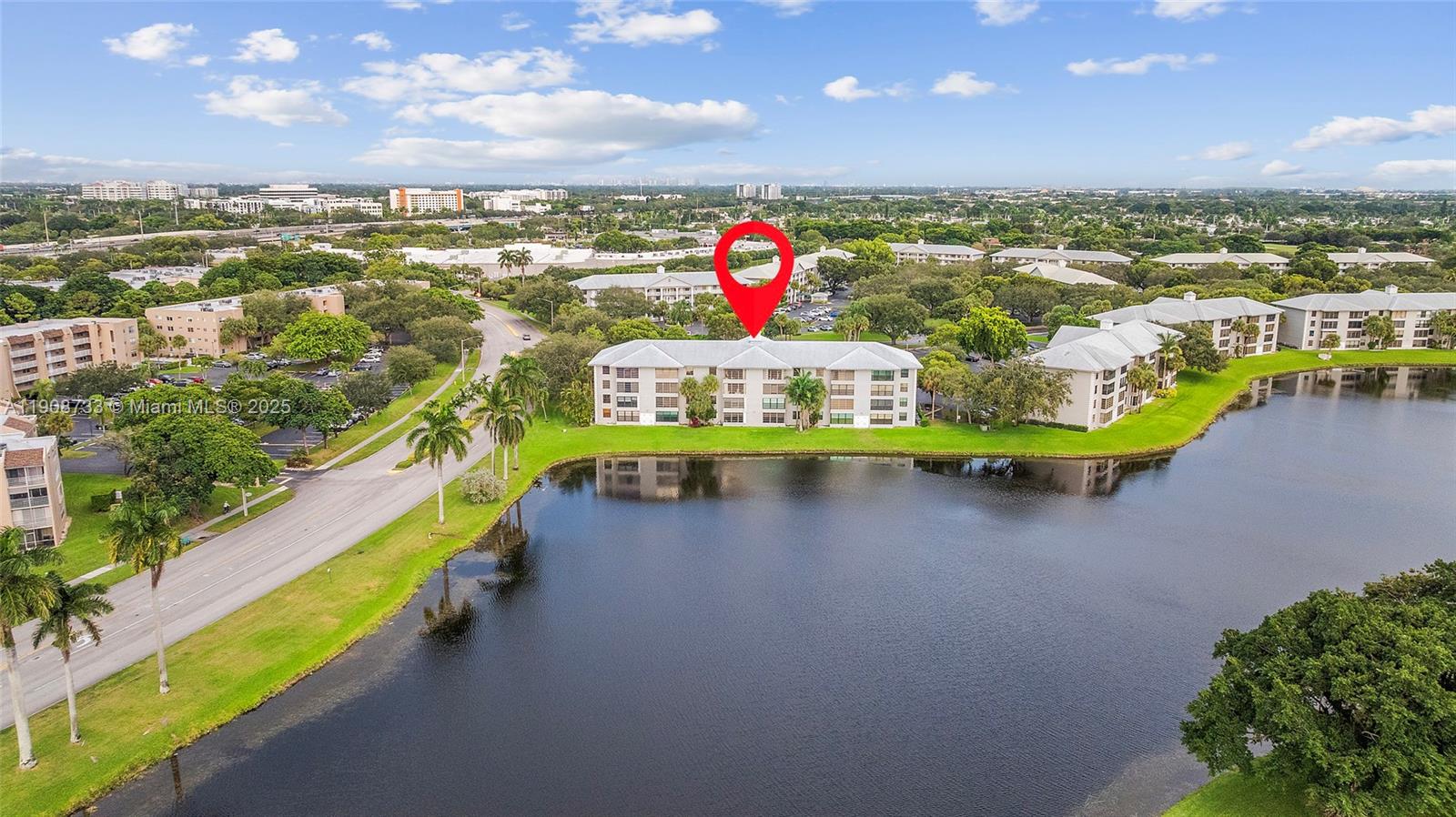 CONDO 16 OF WHITEHALL - Residential