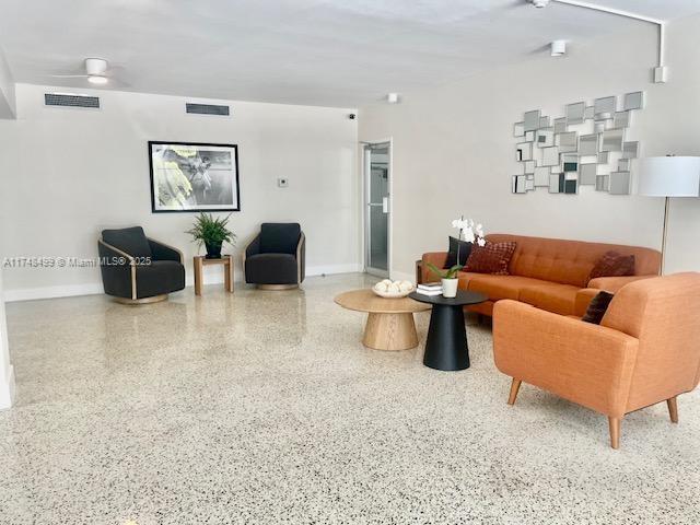 1662 Lincoln Ct 508