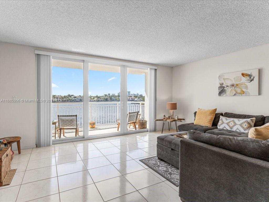 511 Bayshore Dr 309