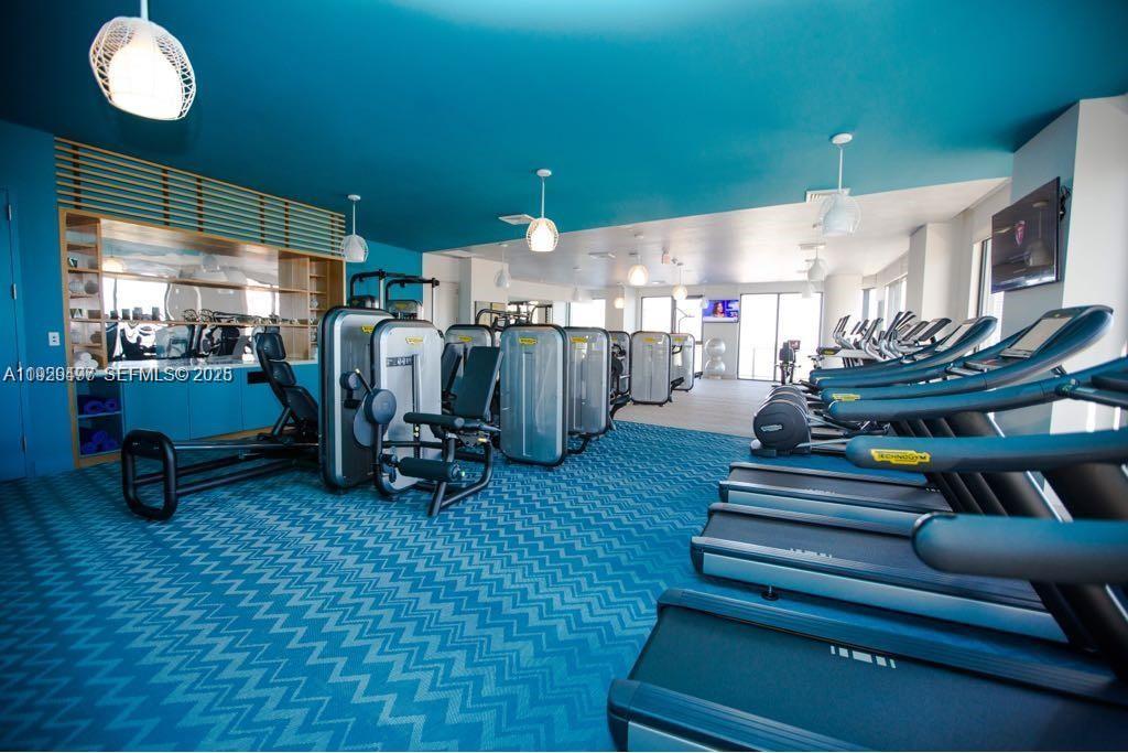 3401 MIDTOWN CONDO - Residential