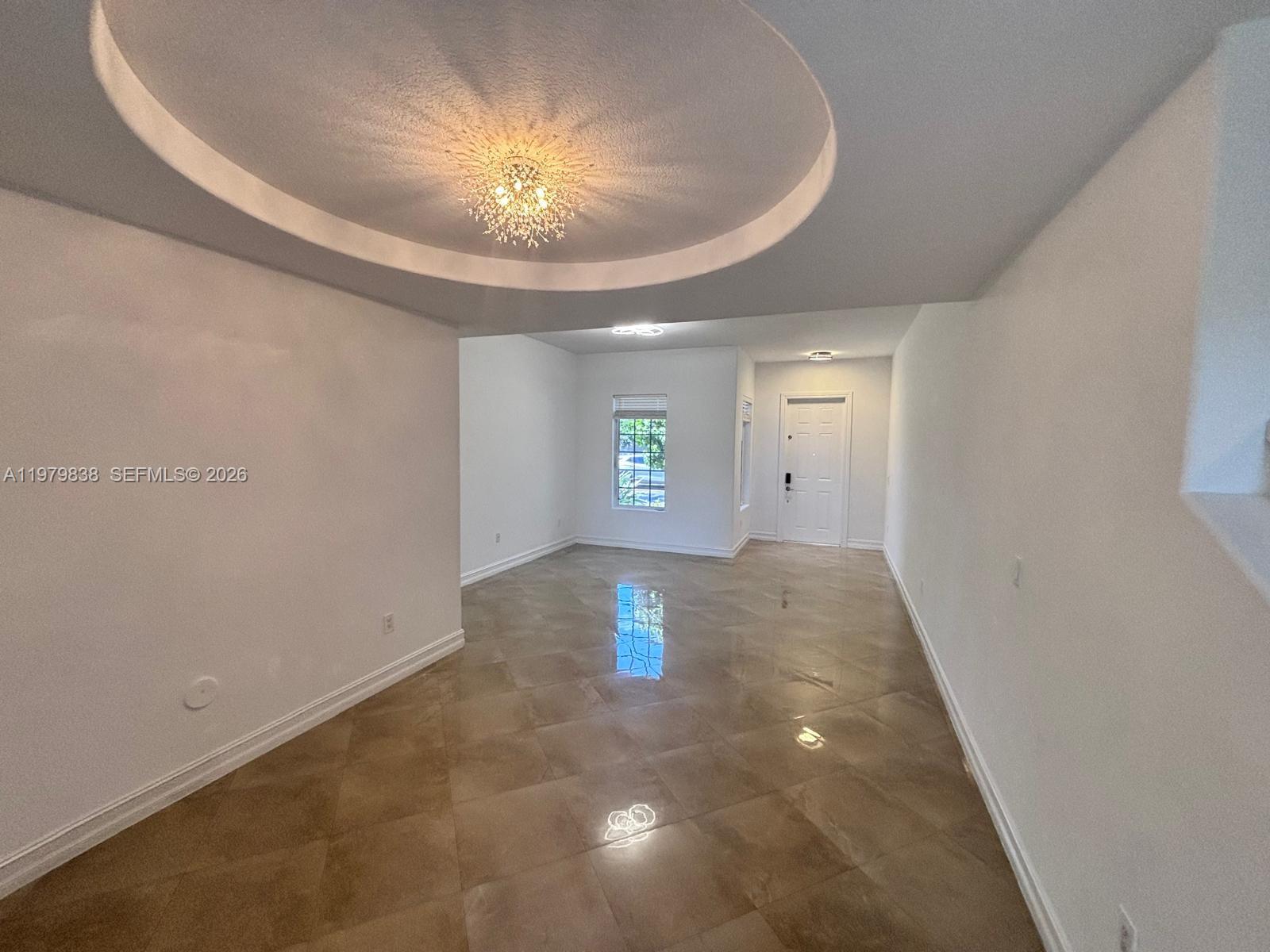 AVENTURA LAKES - PHASE II - Residential Lease