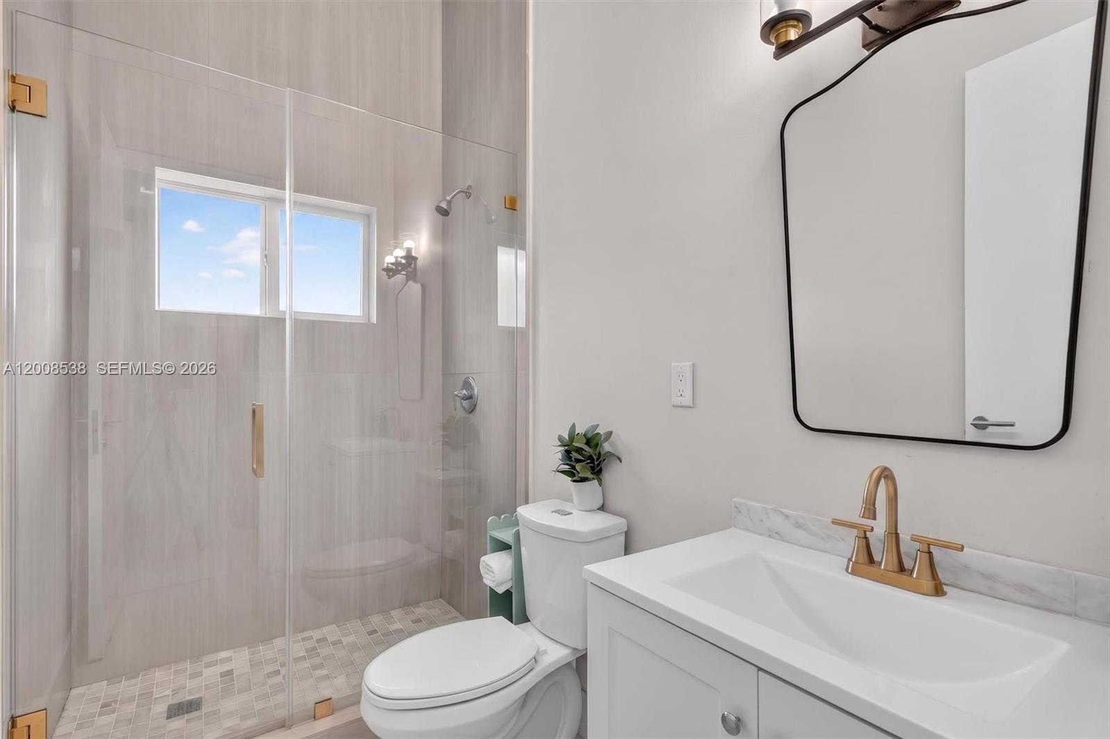 KENDALWOOD ESTATES - Residential