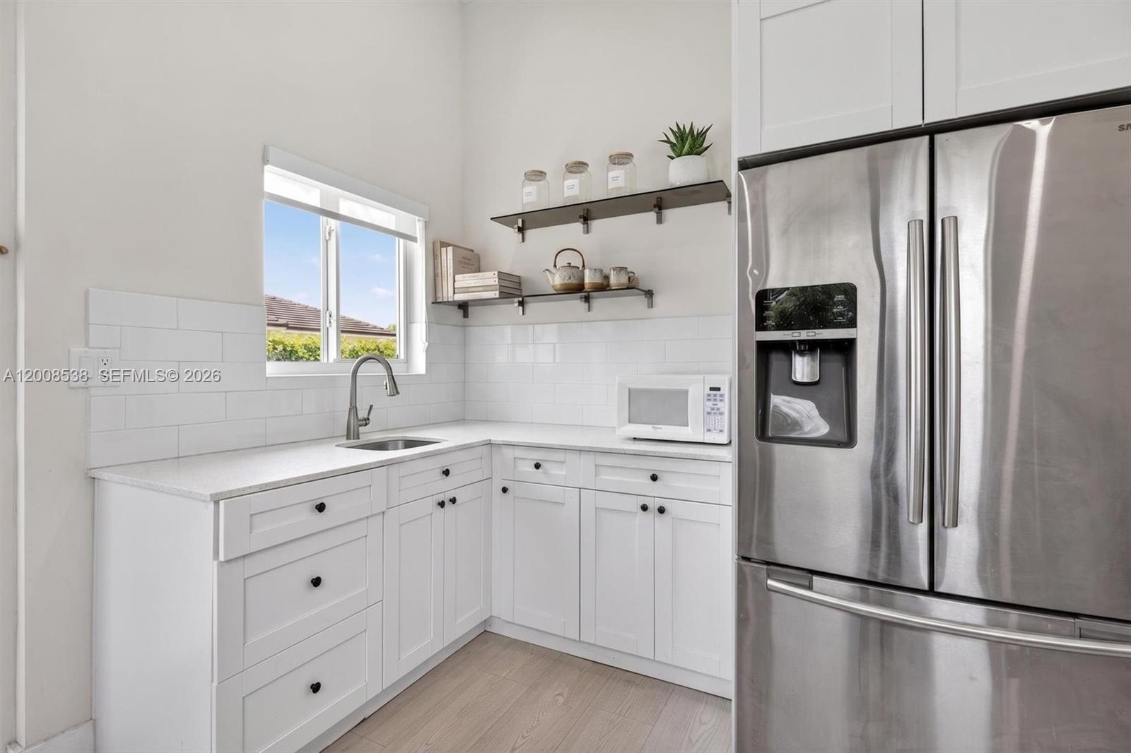 KENDALWOOD ESTATES - Residential