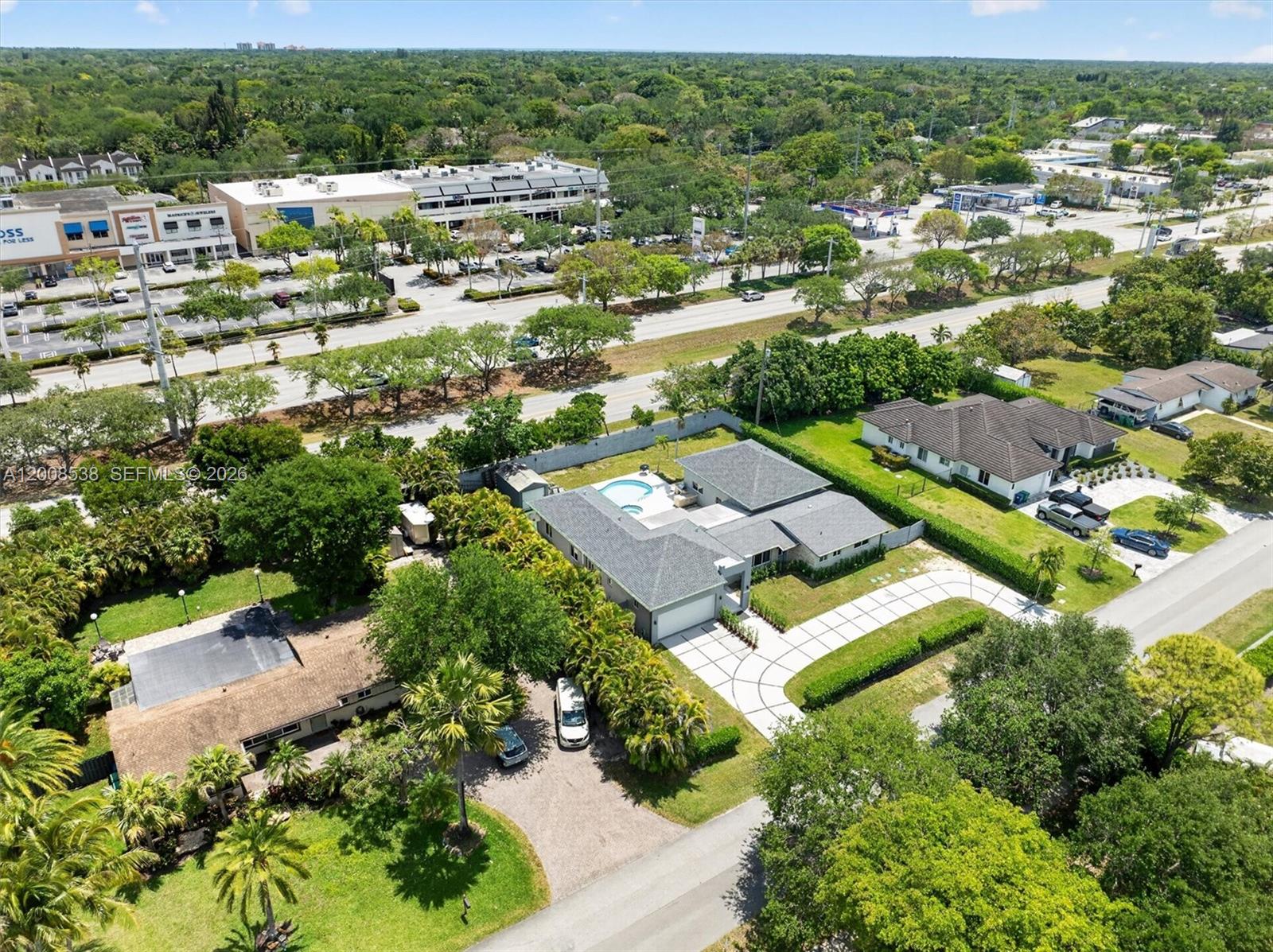 KENDALWOOD ESTATES - Residential
