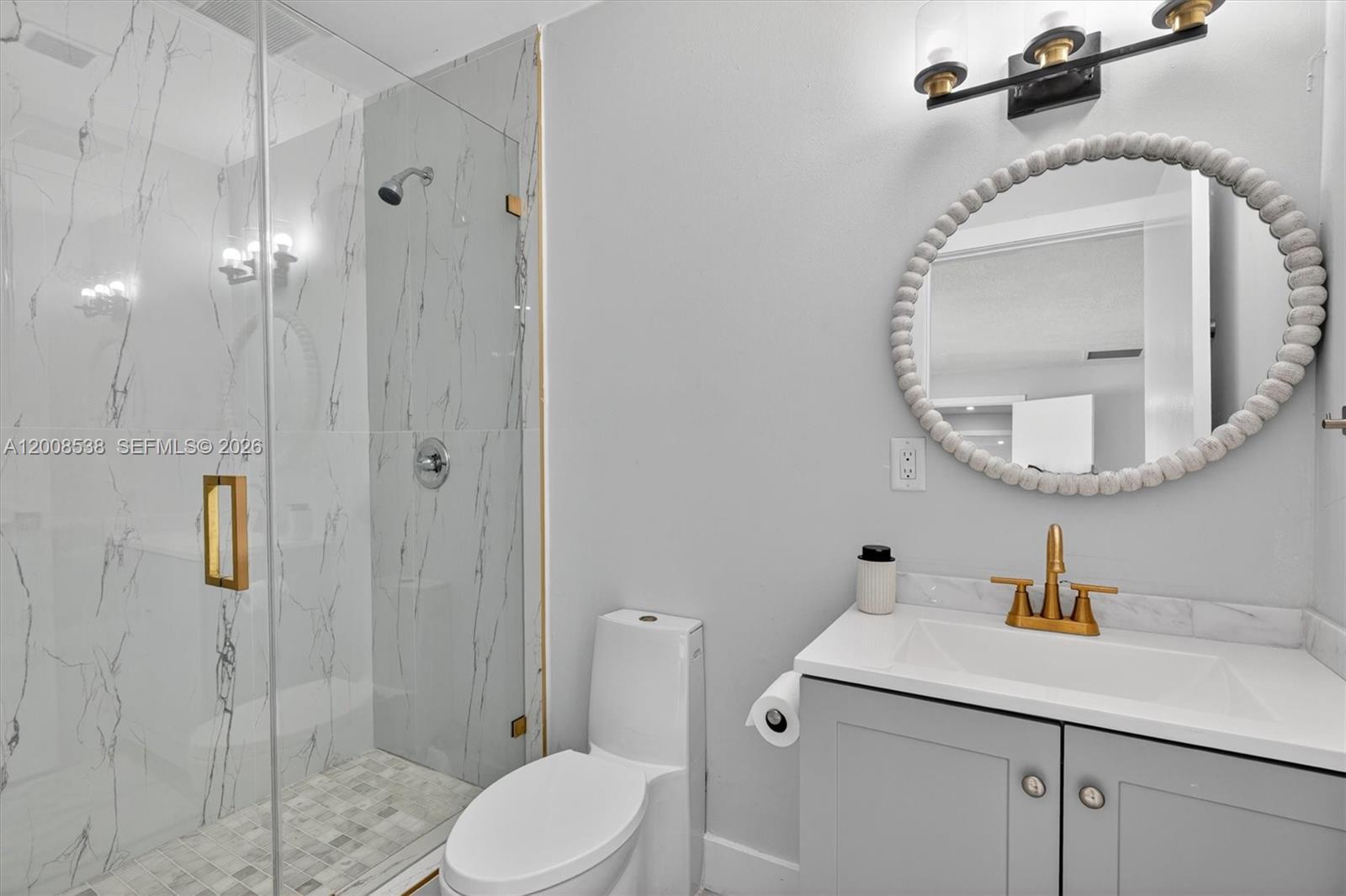KENDALWOOD ESTATES - Residential
