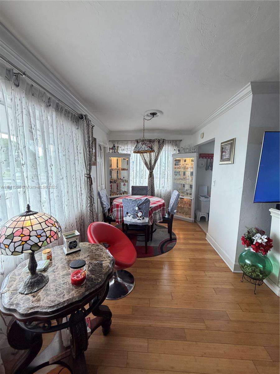 Lakeside point - Residential