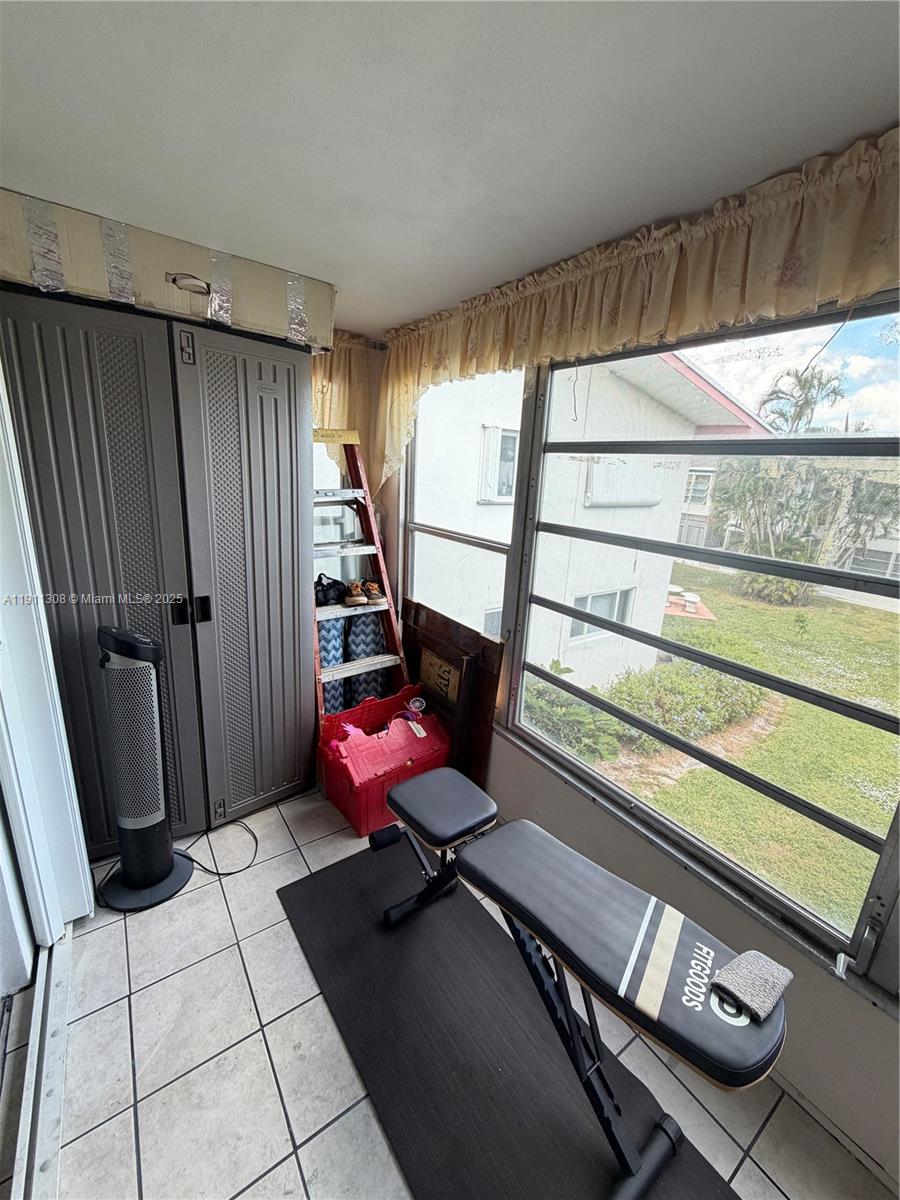 Lakeside point - Residential