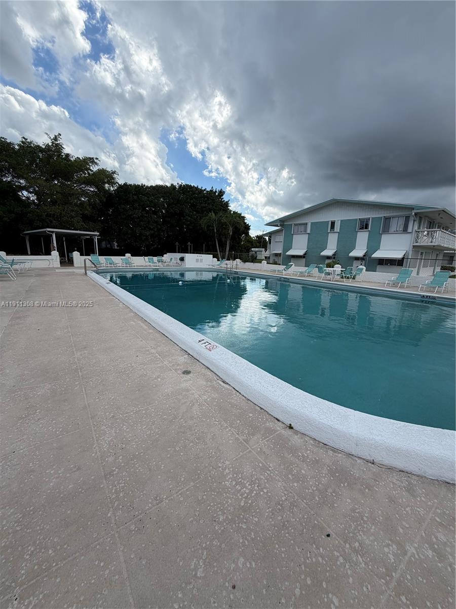 Lakeside point - Residential