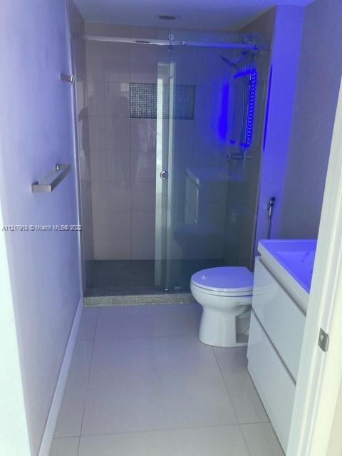 ONE MIAMI EAST CONDO - Residential Lease