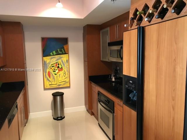 ONE MIAMI EAST CONDO - Residential Lease