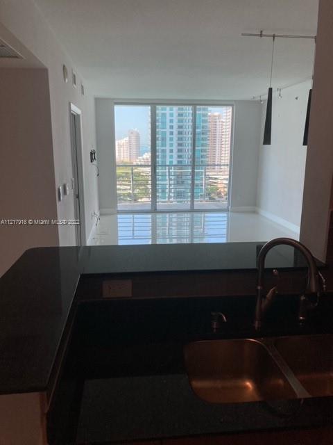 ONE MIAMI EAST CONDO - Residential Lease