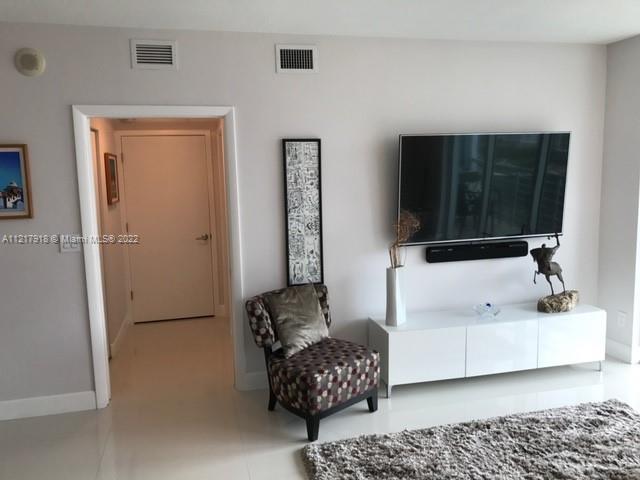 ONE MIAMI EAST CONDO - Residential Lease