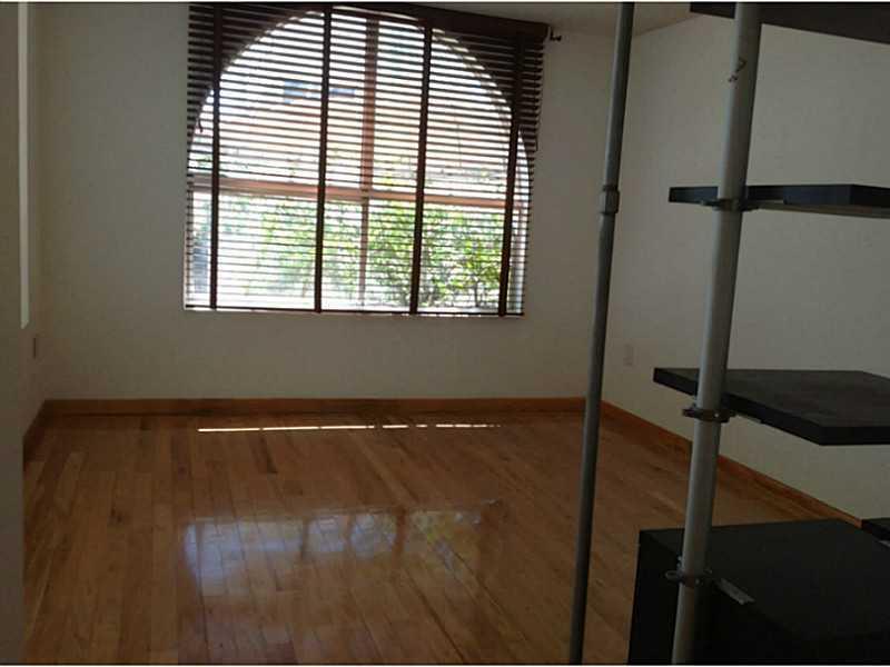 GROVE SQUARE CONDO - Residential Lease