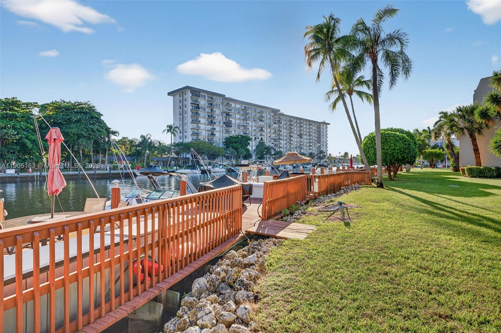 ISLAND CLUB TWO CONDO - Residential