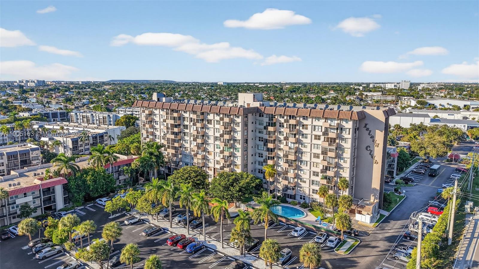 ISLAND CLUB TWO CONDO - Residential