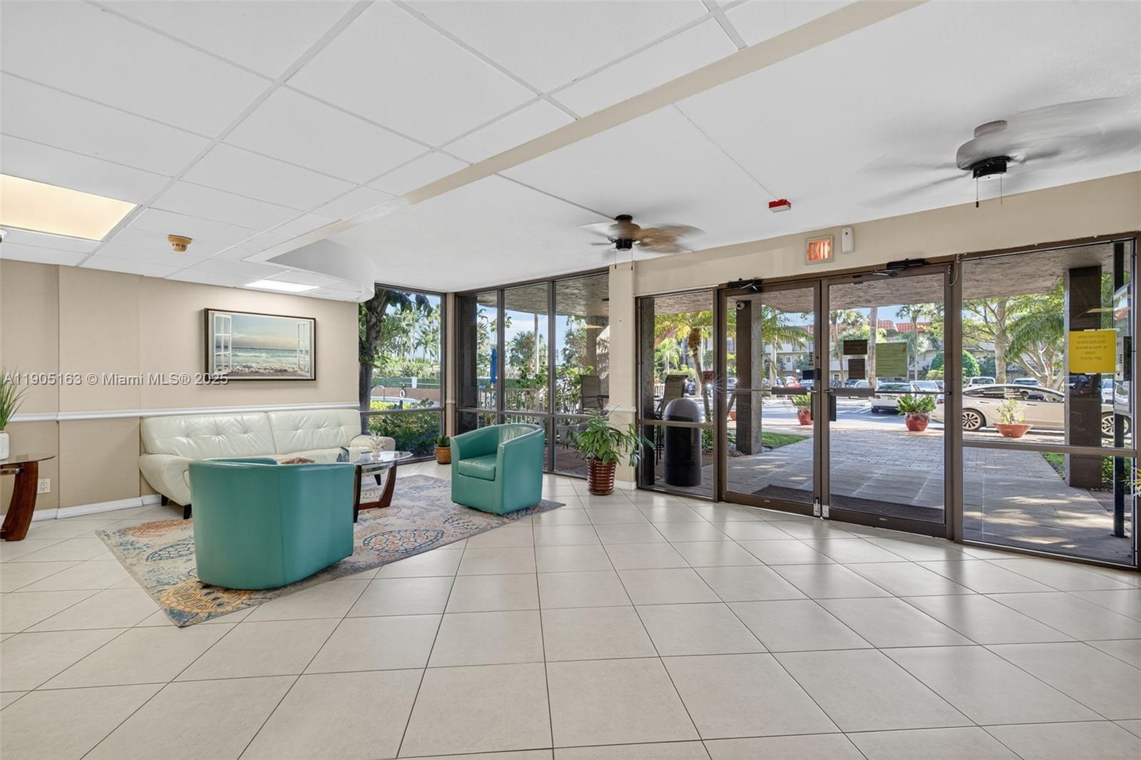 ISLAND CLUB TWO CONDO - Residential