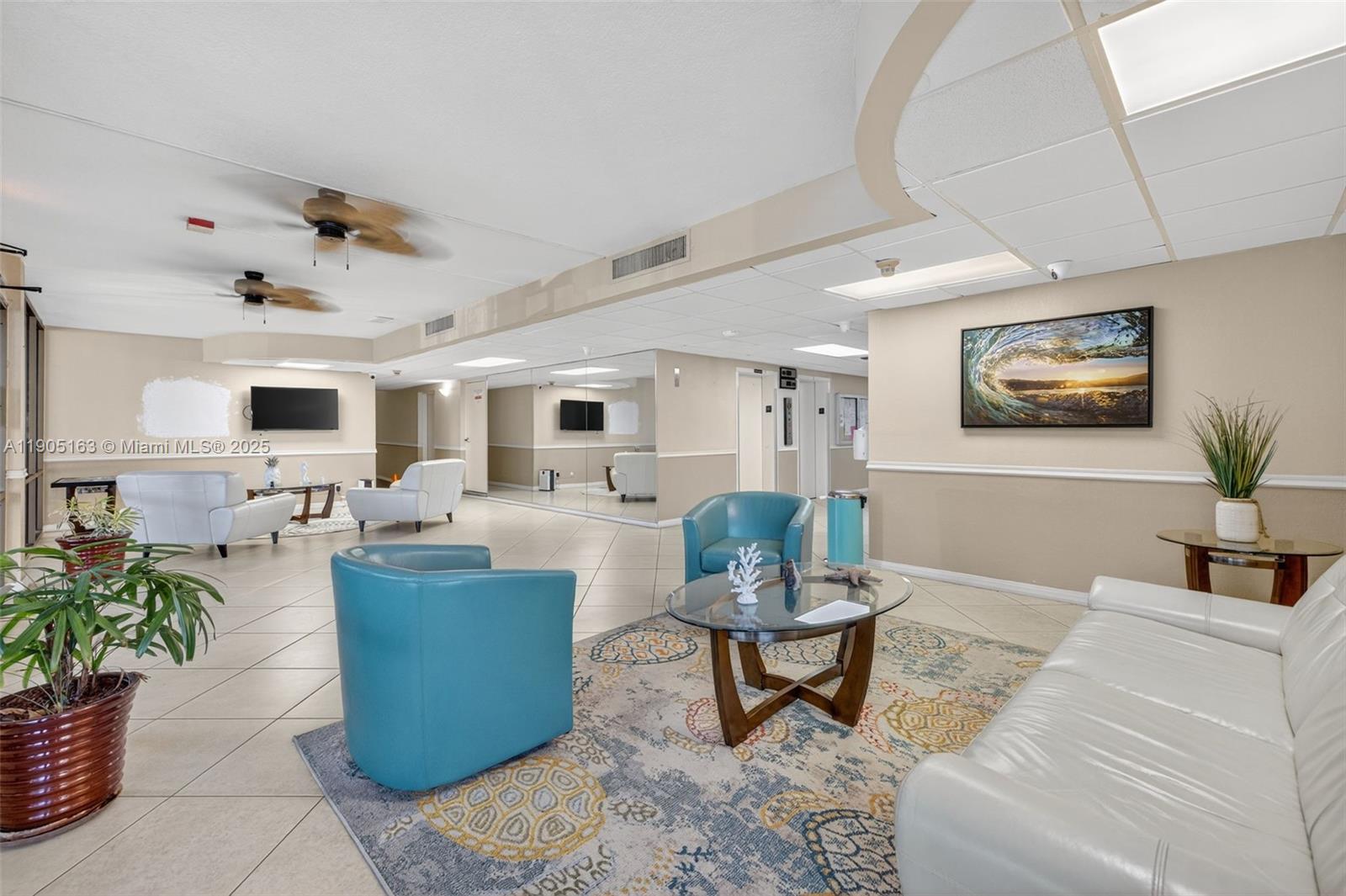 ISLAND CLUB TWO CONDO - Residential