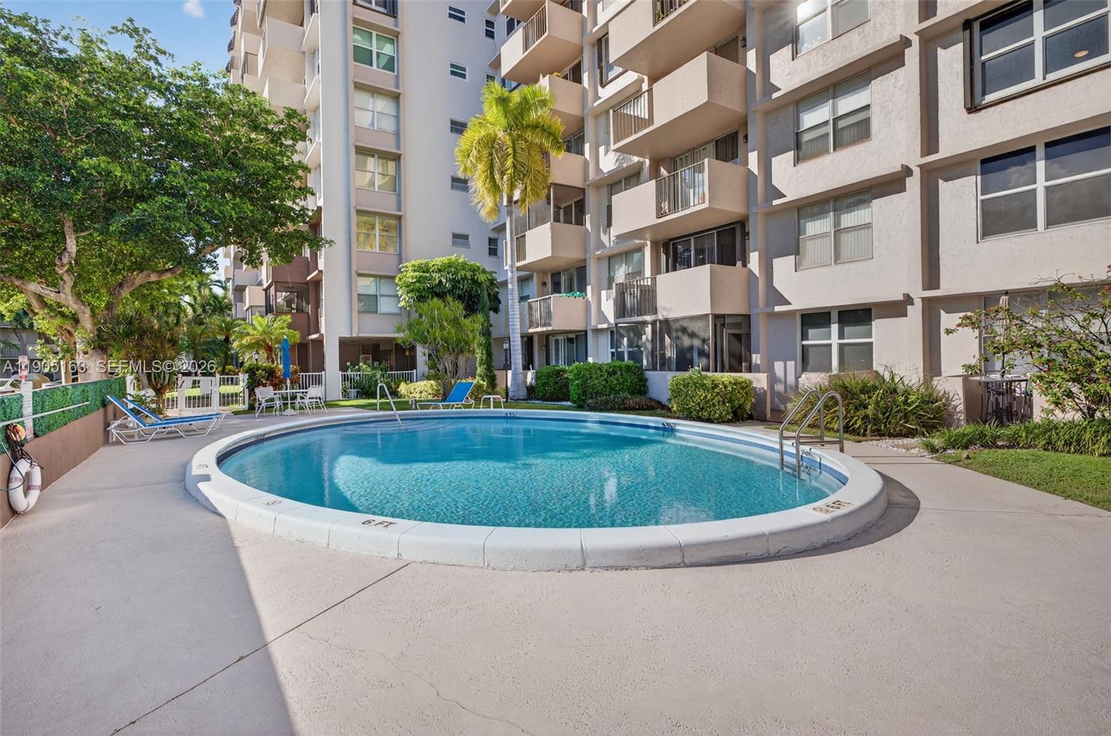 ISLAND CLUB TWO CONDO - Residential