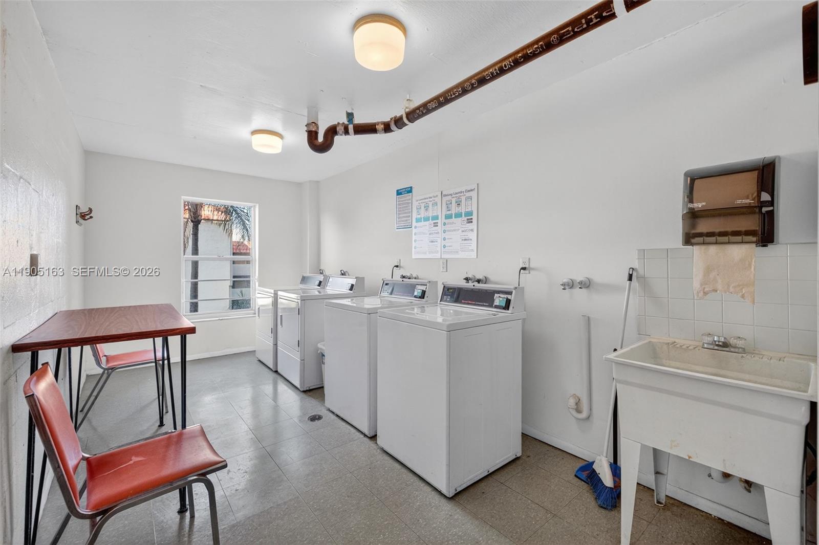 ISLAND CLUB TWO CONDO - Residential