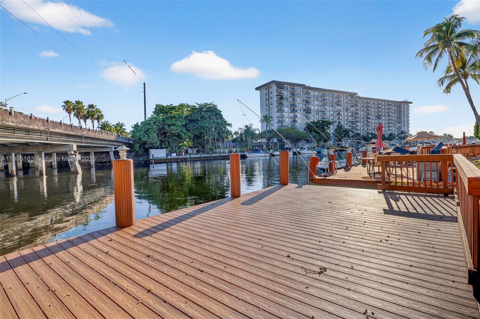 ISLAND CLUB TWO CONDO - Residential