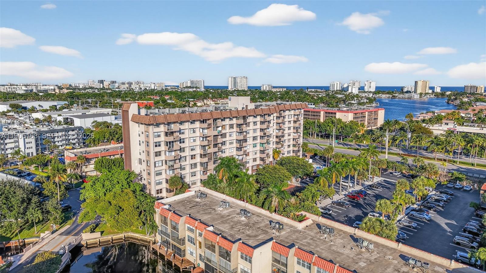 ISLAND CLUB TWO CONDO - Residential