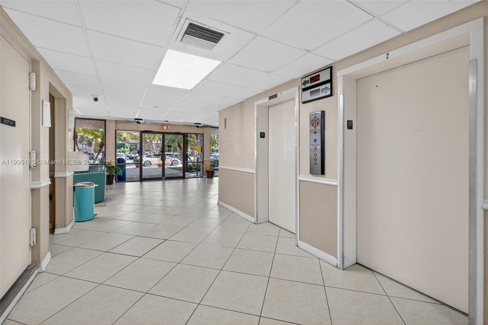 ISLAND CLUB TWO CONDO - Residential