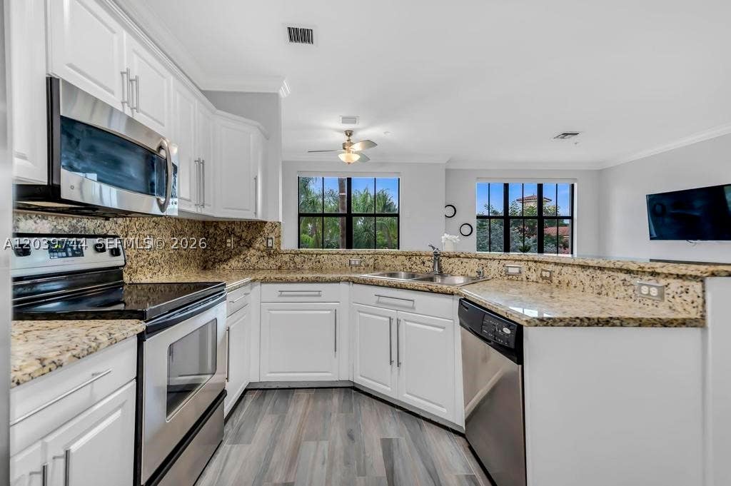 Photo of 4600 SW 160th Ave #625, Miramar, FL 33027 (MLS # A12039744)