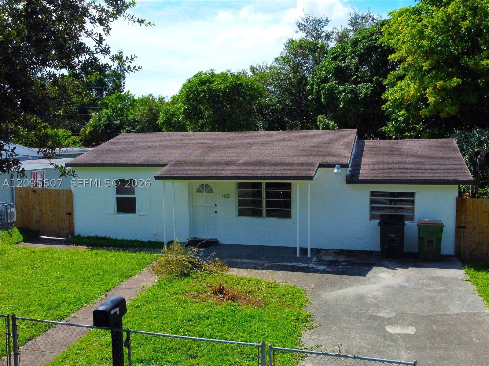 760 NW 126th St