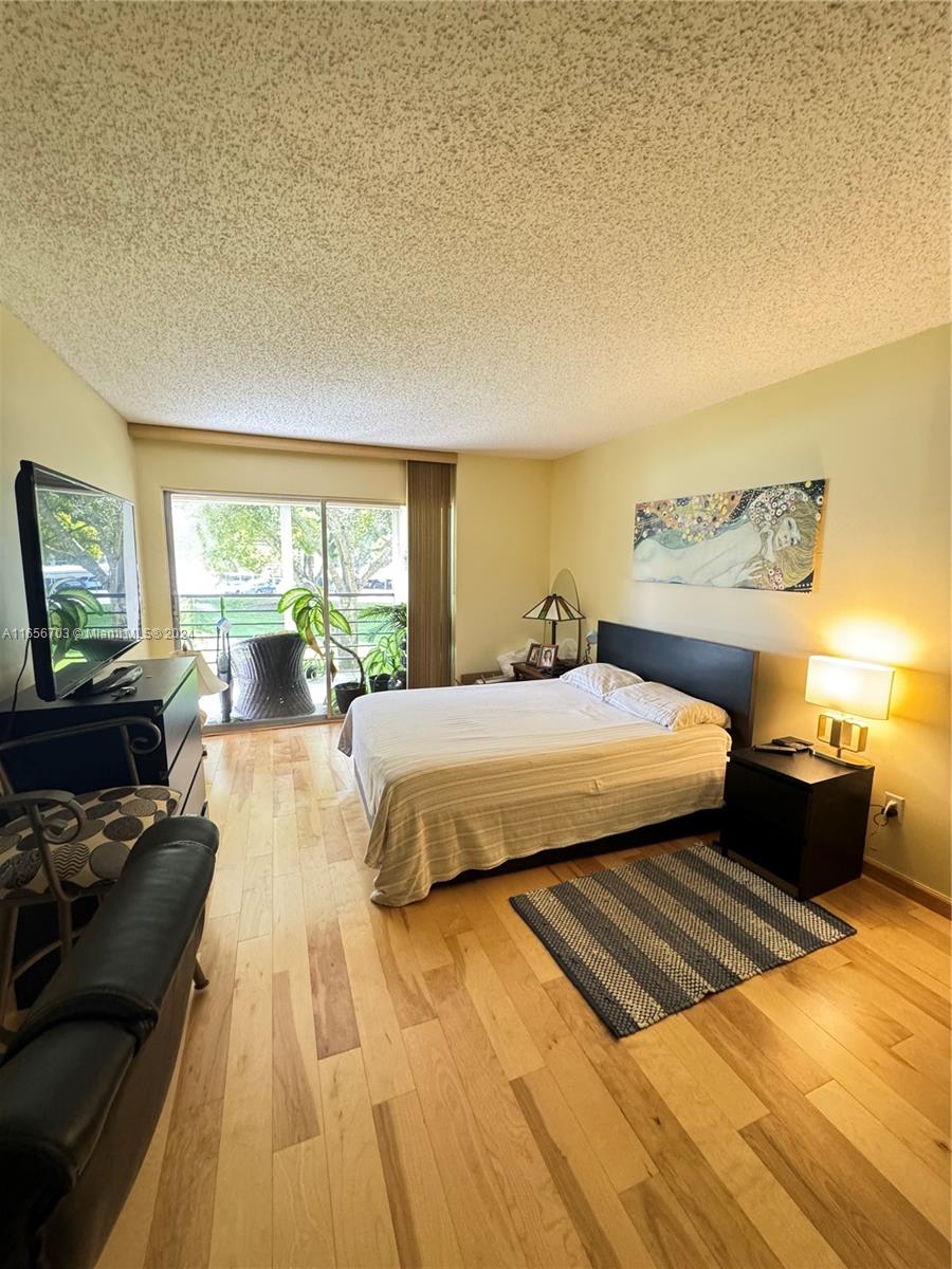 PINES OF BOCA BARWOOD II - Residential