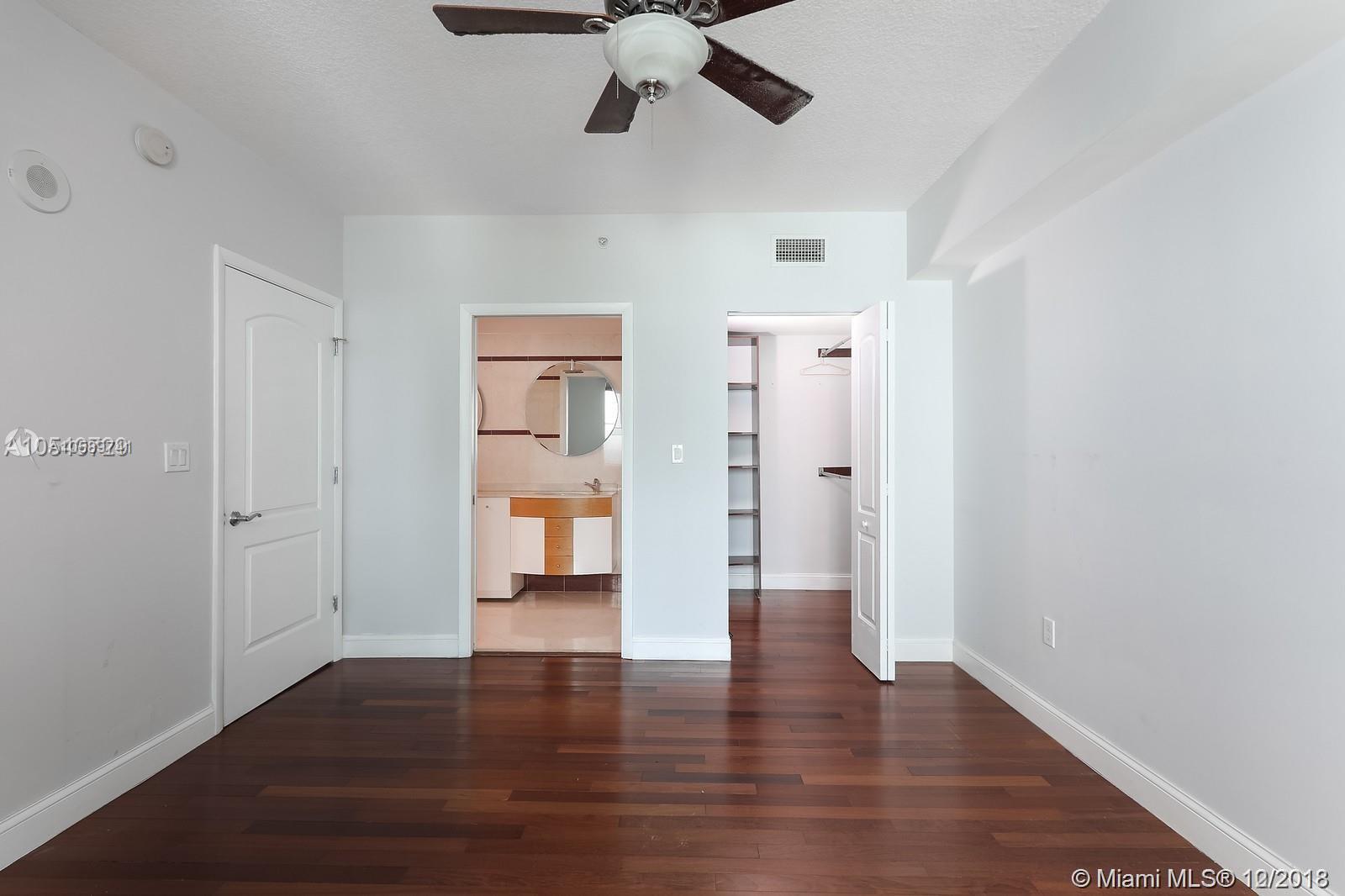 THE COSMOPOLITAN RESIDENC - Residential Lease