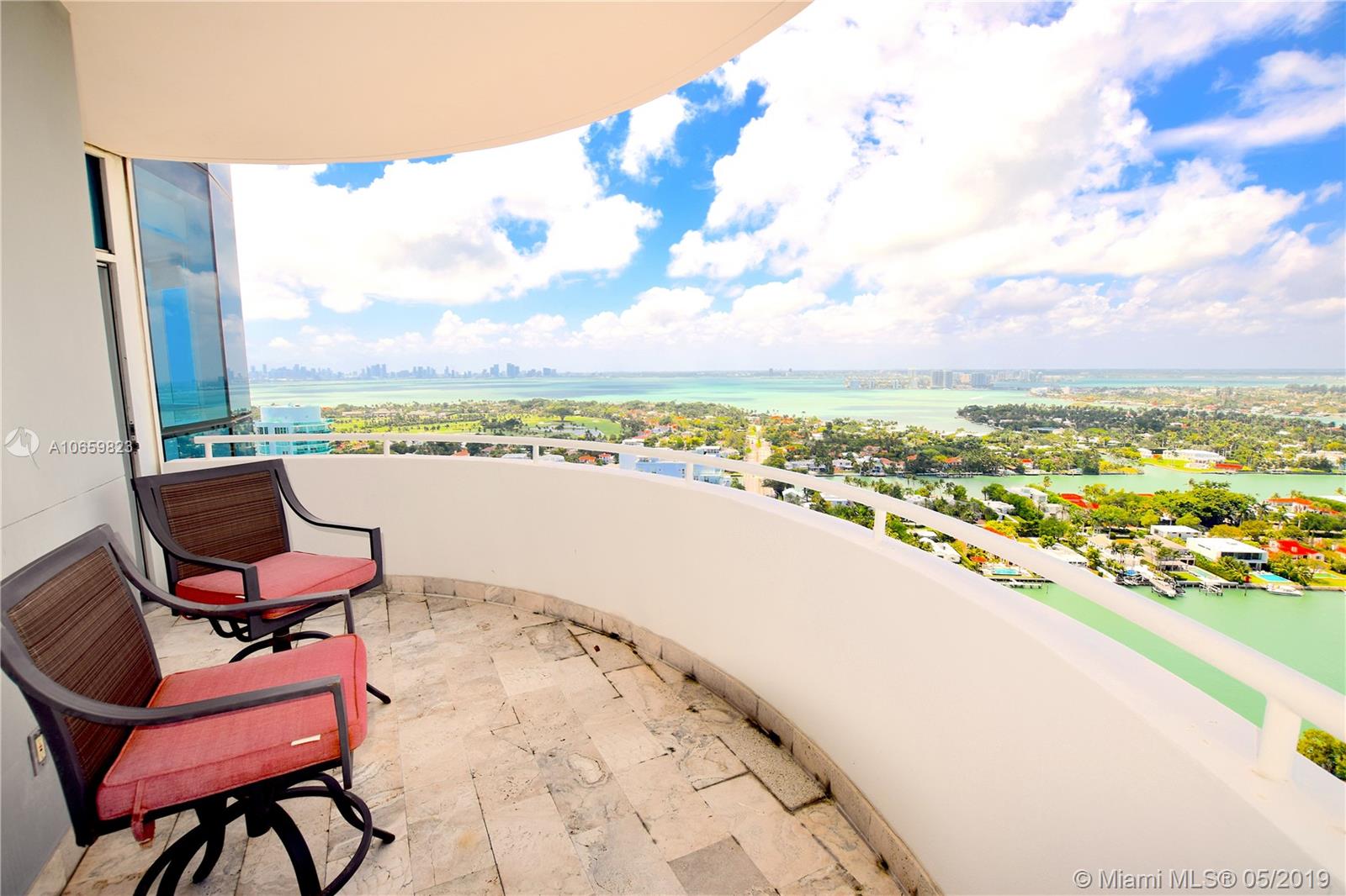 LA GORCE PALACE CONDO - Residential Lease