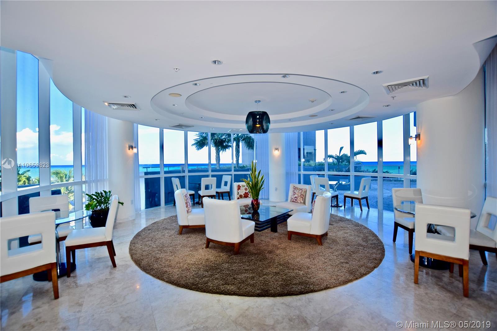 LA GORCE PALACE CONDO - Residential Lease