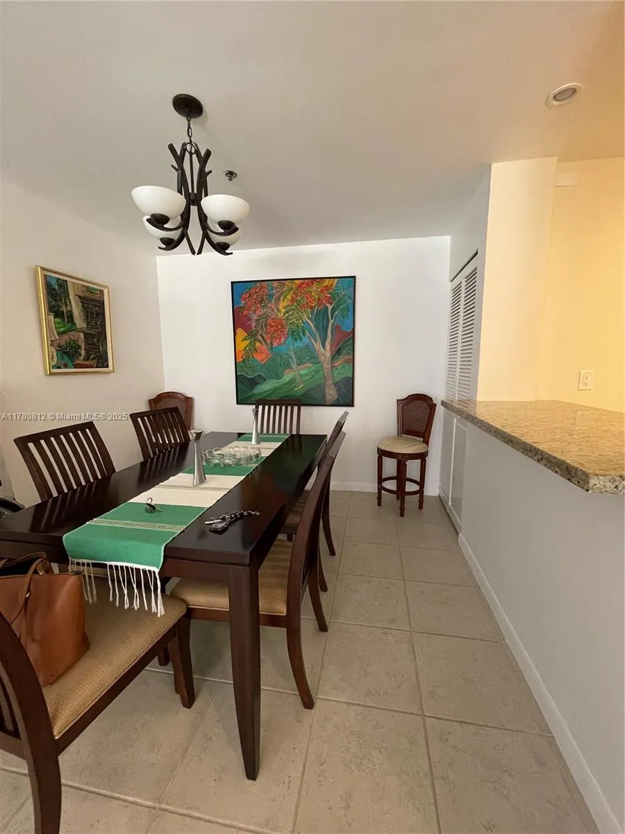 Key Biscayne, Florida 33149, United States, 2 Bedrooms Bedrooms, ,2 BathroomsBathrooms,Residential,Active,105491