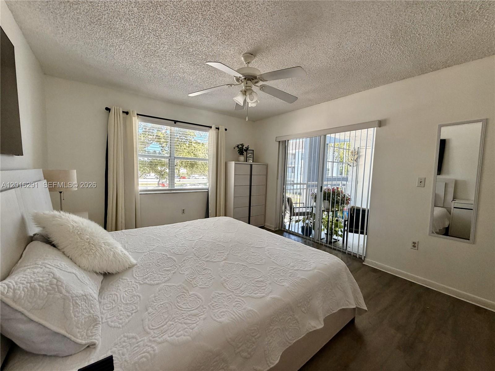 LE CLUB AT OLD CUTLER CON - Residential