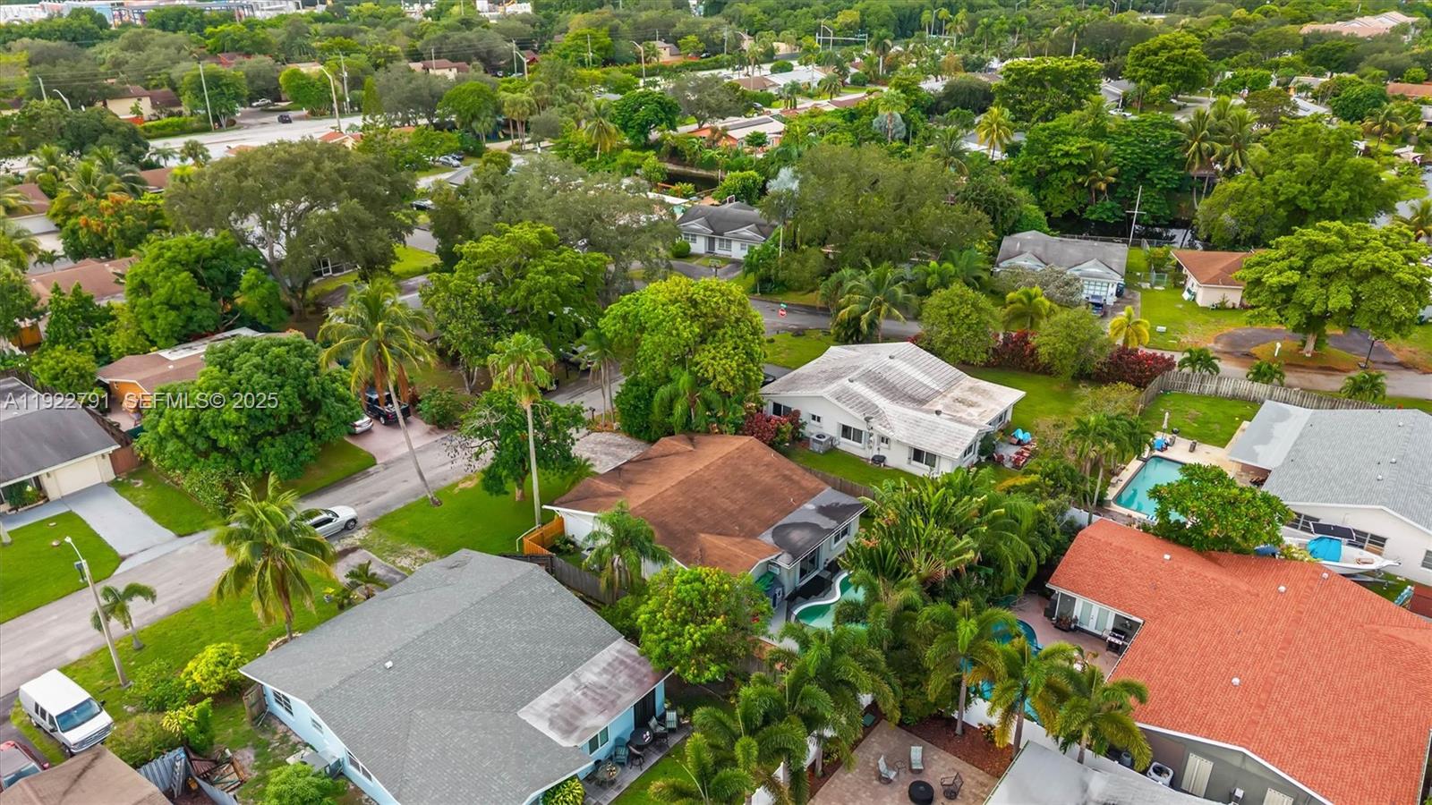 PALM-AIRE VILLAGE 2ND SEC - Residential