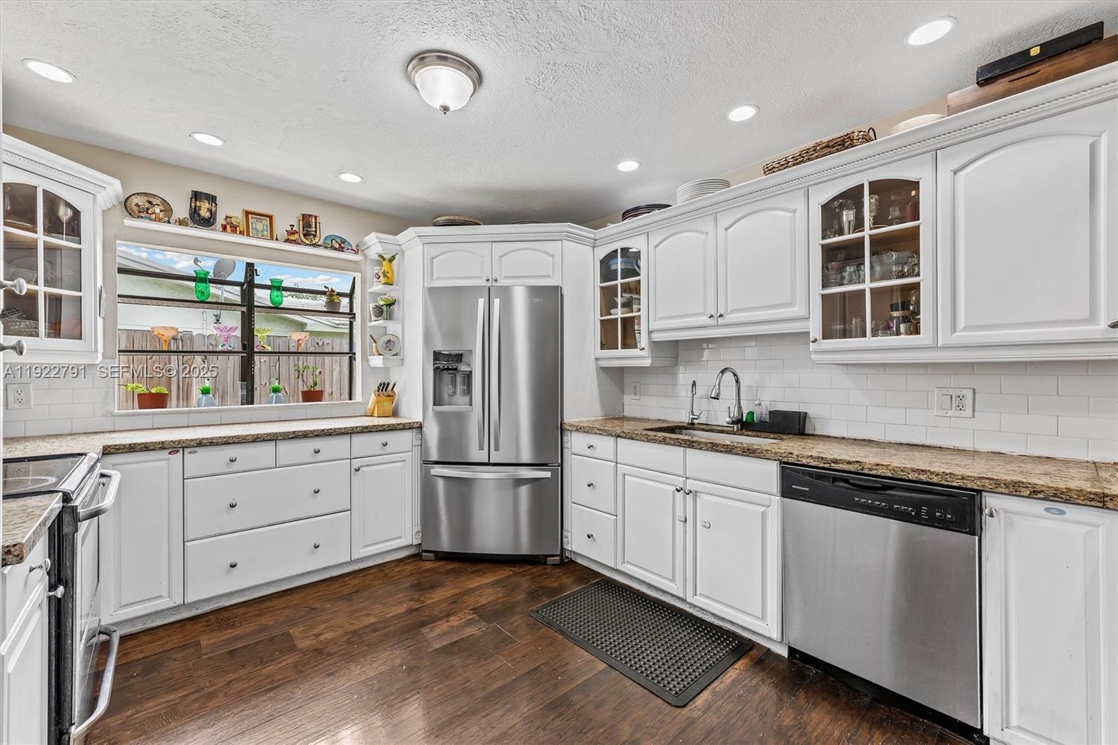 PALM-AIRE VILLAGE 2ND SEC - Residential