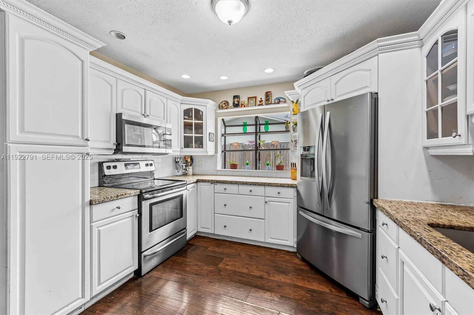 PALM-AIRE VILLAGE 2ND SEC - Residential