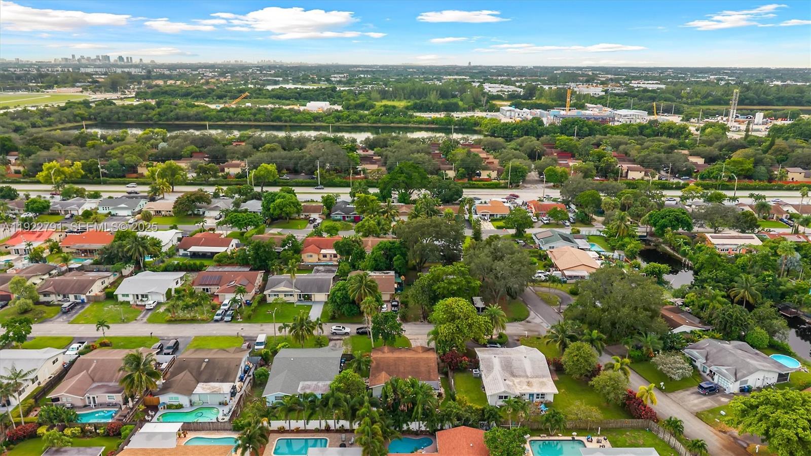 PALM-AIRE VILLAGE 2ND SEC - Residential