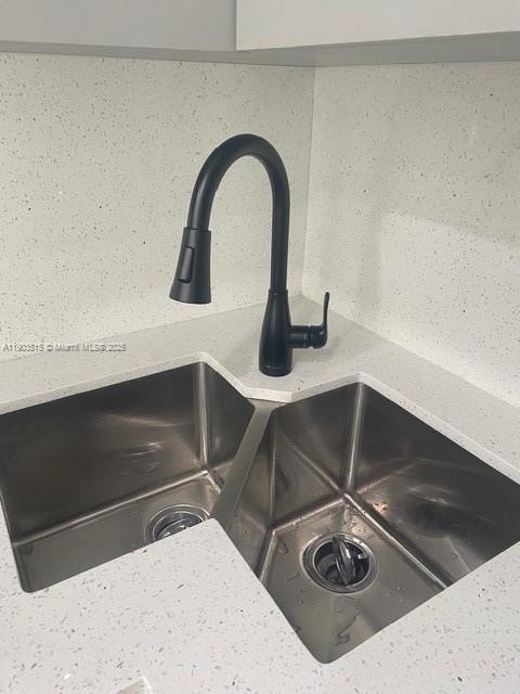 MENORES CONDO - Residential Lease