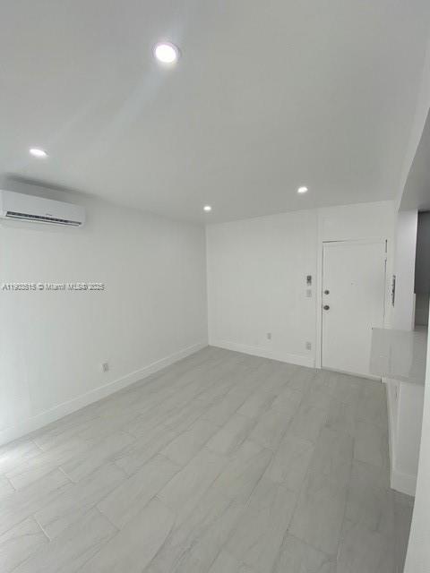 MENORES CONDO - Residential Lease