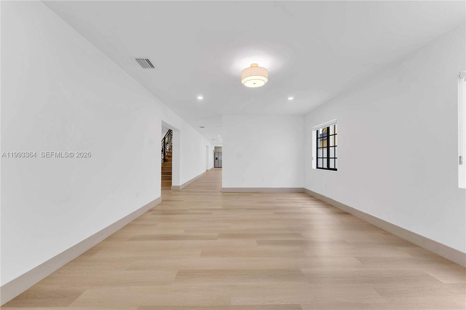 HOLLEMAN PARK - Residential Lease