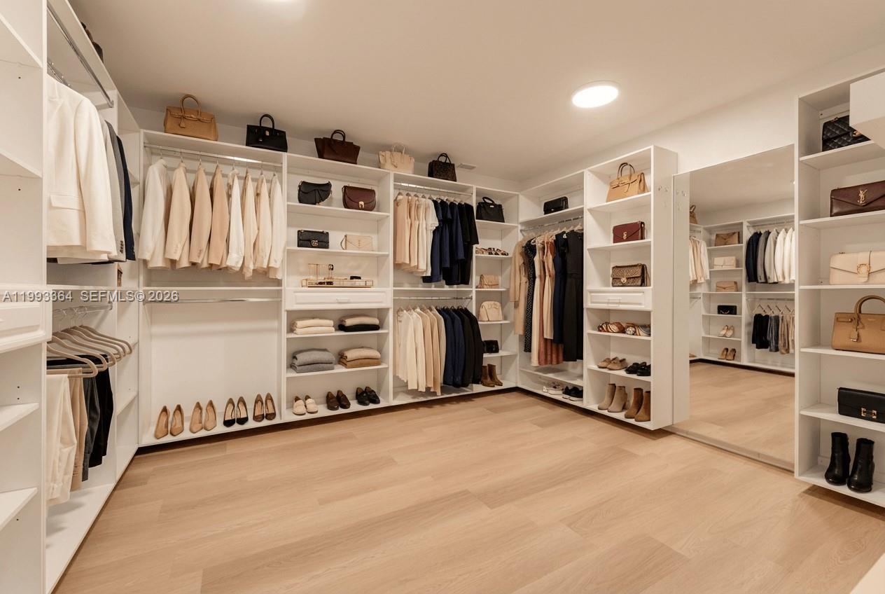 HOLLEMAN PARK - Residential Lease