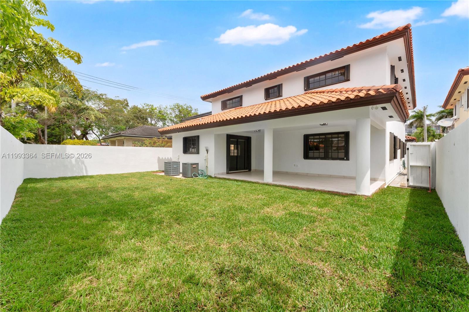 HOLLEMAN PARK - Residential Lease